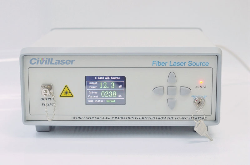 10mw~1000mW 1530~1565nm C-Band DFB laser linewidth 3MHz انتاج الطاقة قابل للتعديل Desktop type