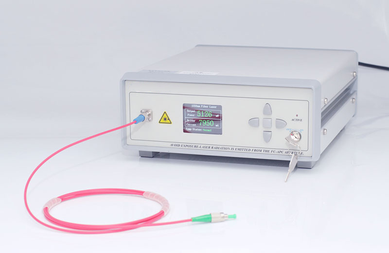 الألياف أحادية الوضع coupled laser at 1550nm 1W IR laser system