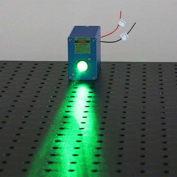 532NM TTL وحدة الليزر الخضراء / Thick laser beam / Bright laser light beam expander / Parallel light